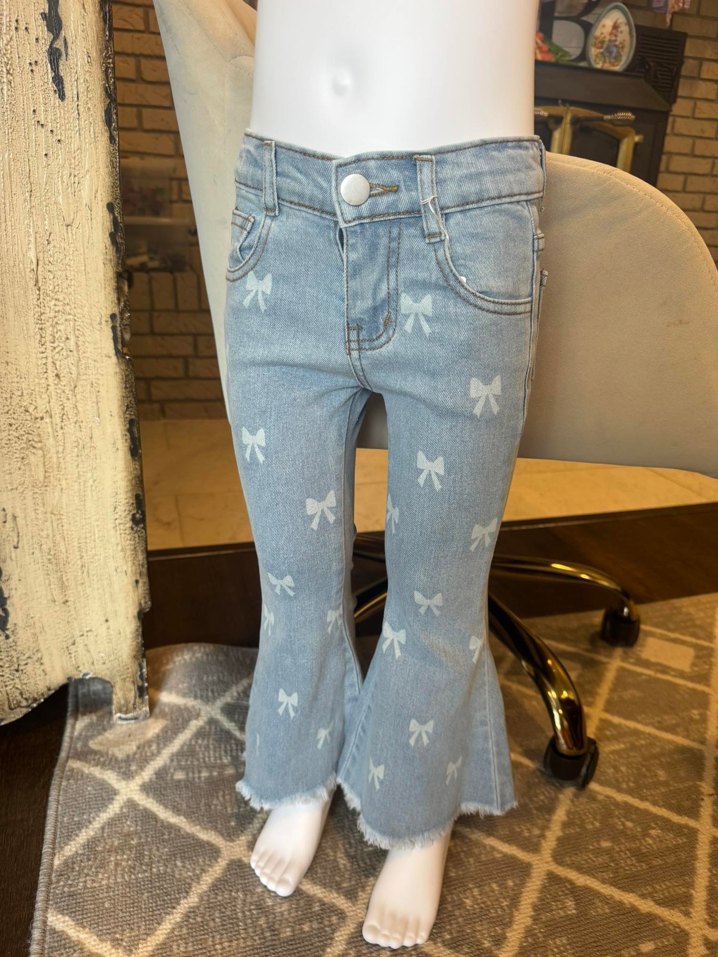 Bow Bottom Flare Jeans