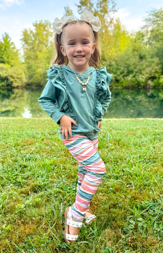 Green Hooded Pullover & Leggings Set